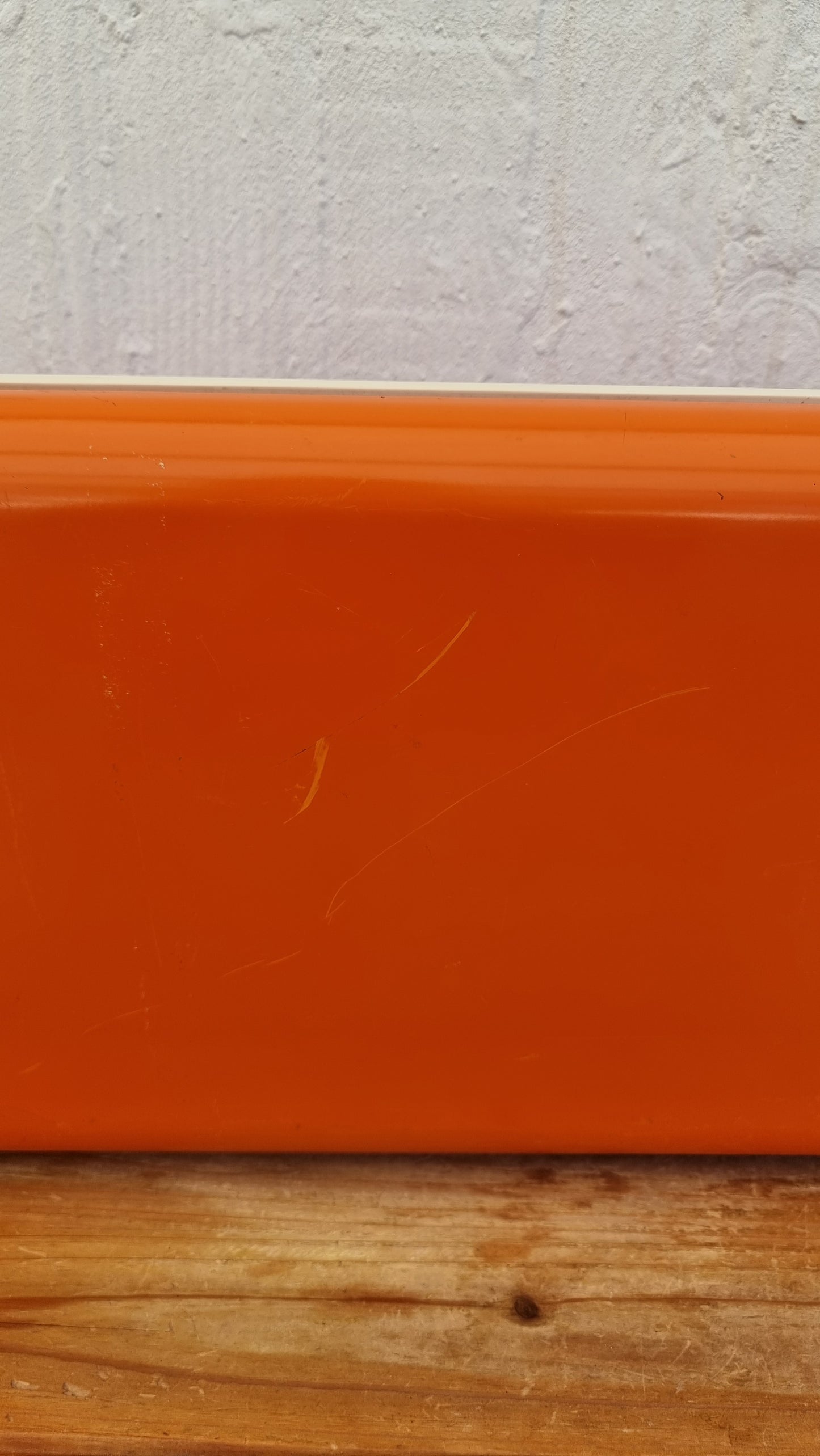 boite a pain vintage orange metal annees 70 cuisine