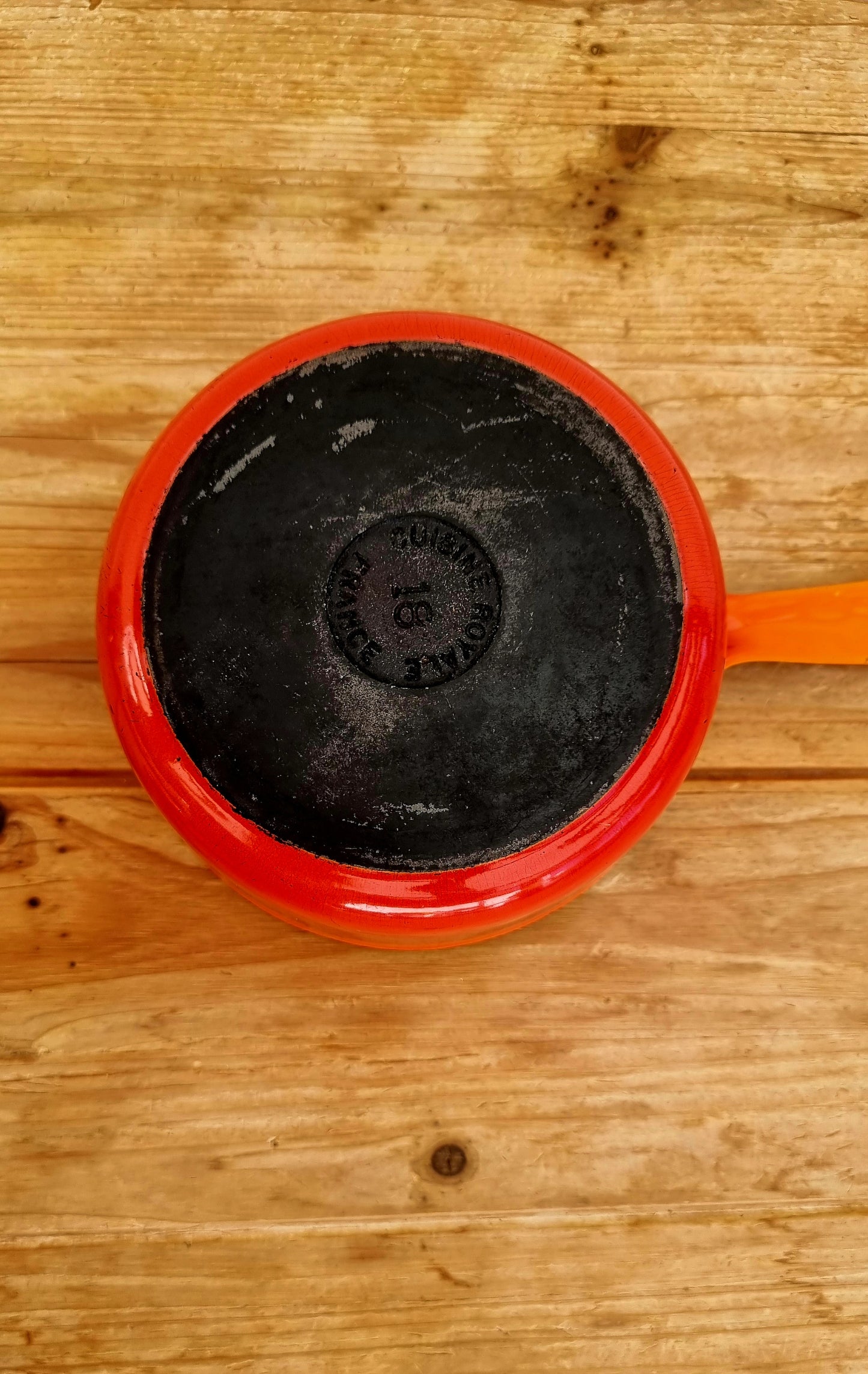 Casserole en fonte orange Cuisine Royale n°18 les kitscheries brocante en ligne