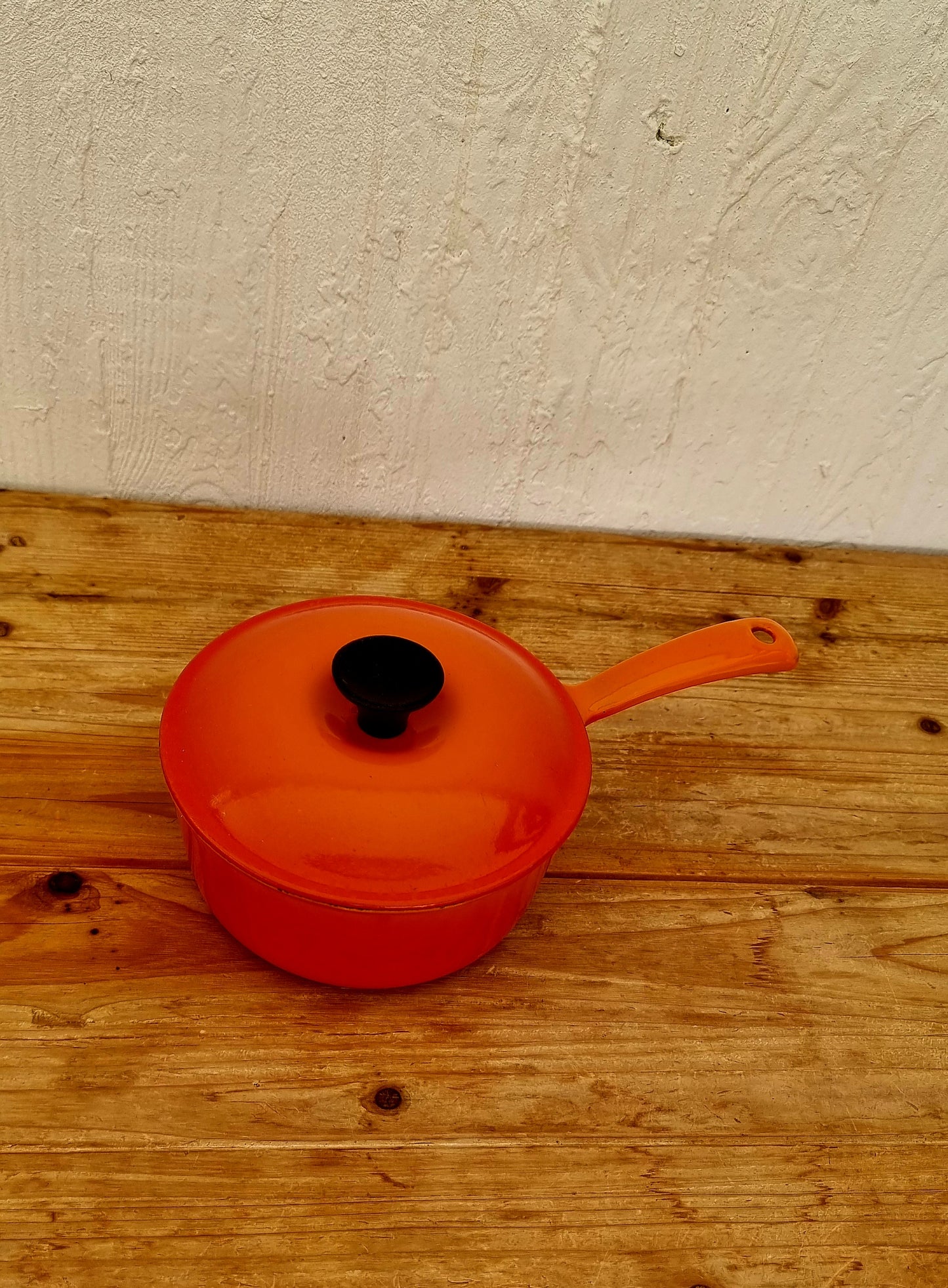Casserole en fonte orange Cuisine Royale n°18 les kitscheries brocante en ligne