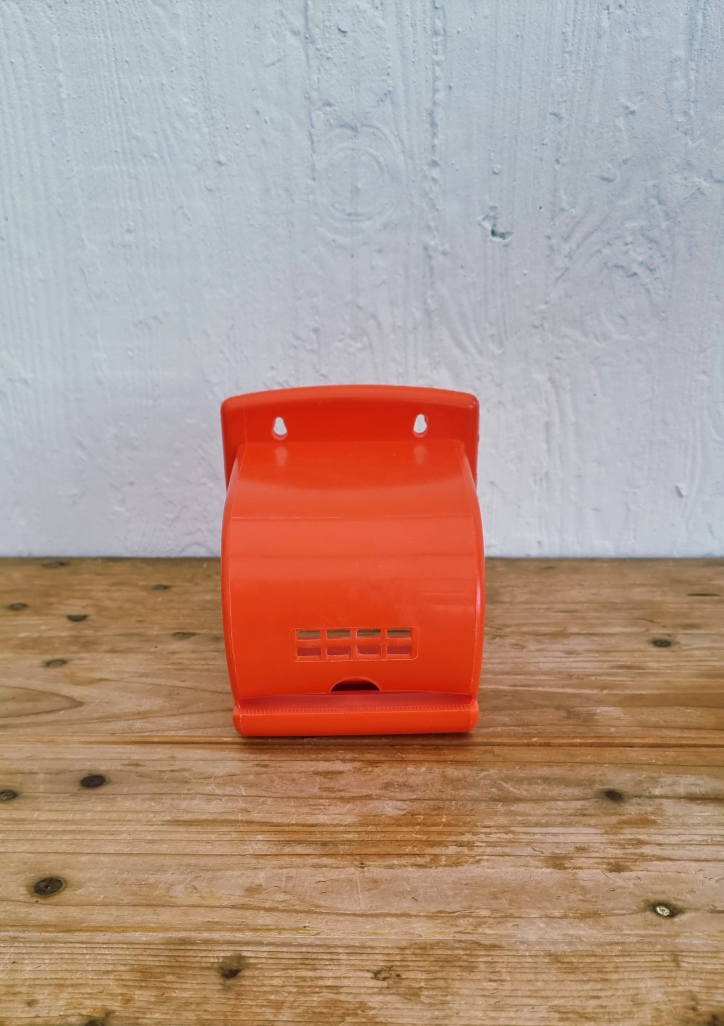 Distributeur papier toilette orange Syla vintage plastique les kitscheries brocante en ligne