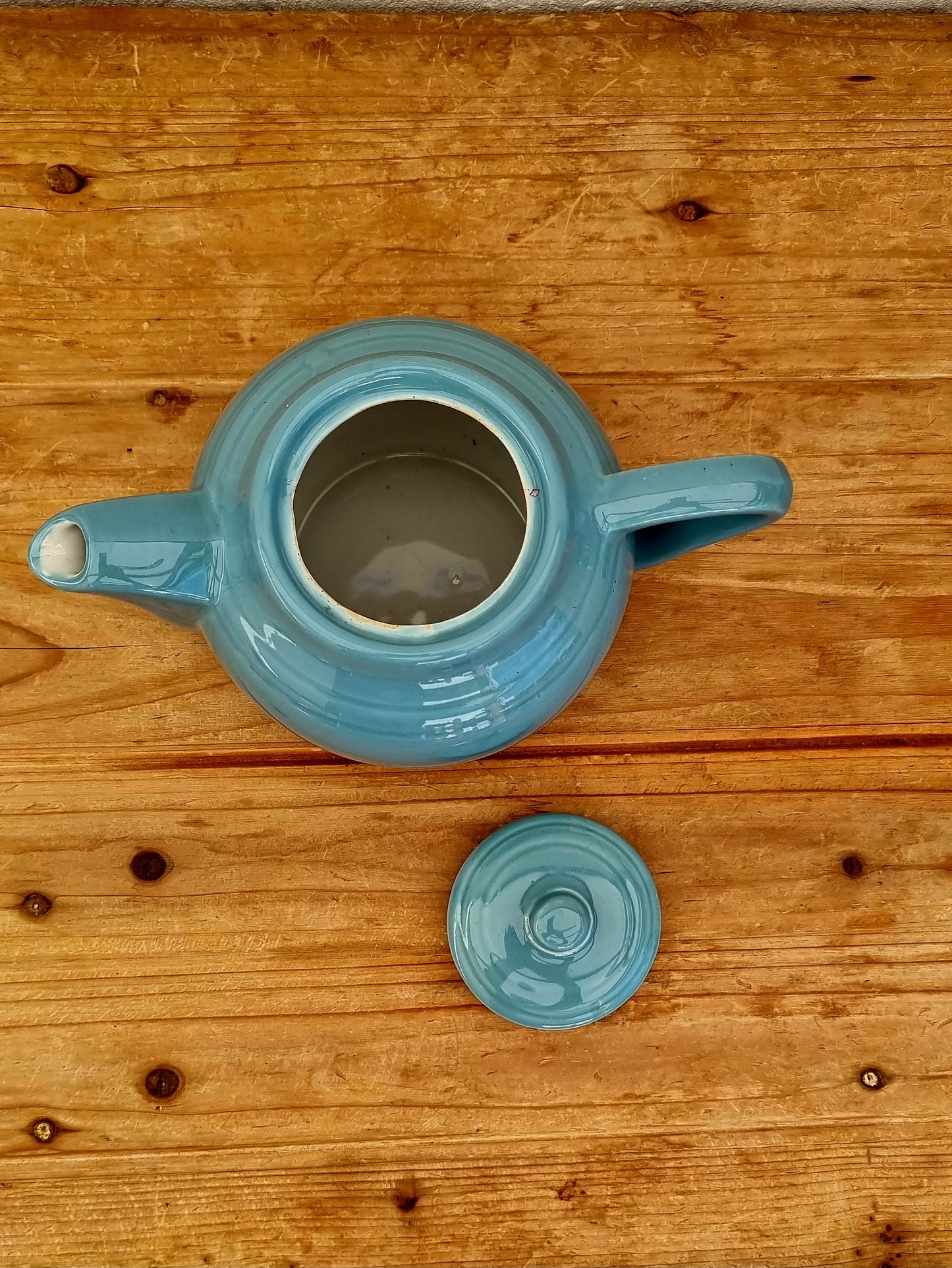 Théière en céramique bleue 60's les kitscheries brocante en ligne