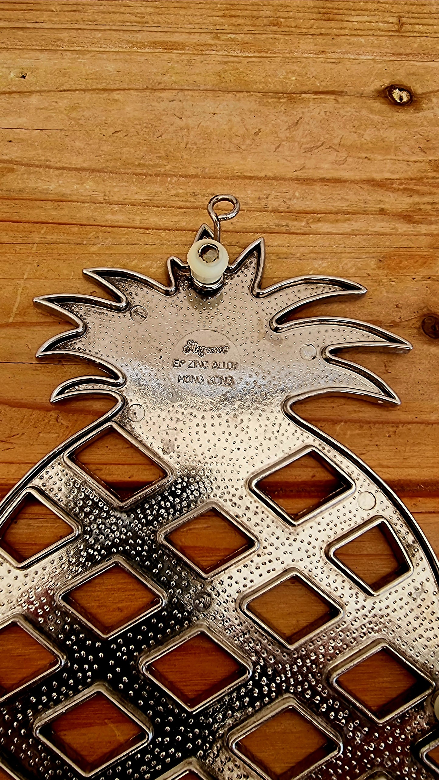 Dessous de plat ananas vintage métal élégance hong kong les kitscheries brocante en ligne