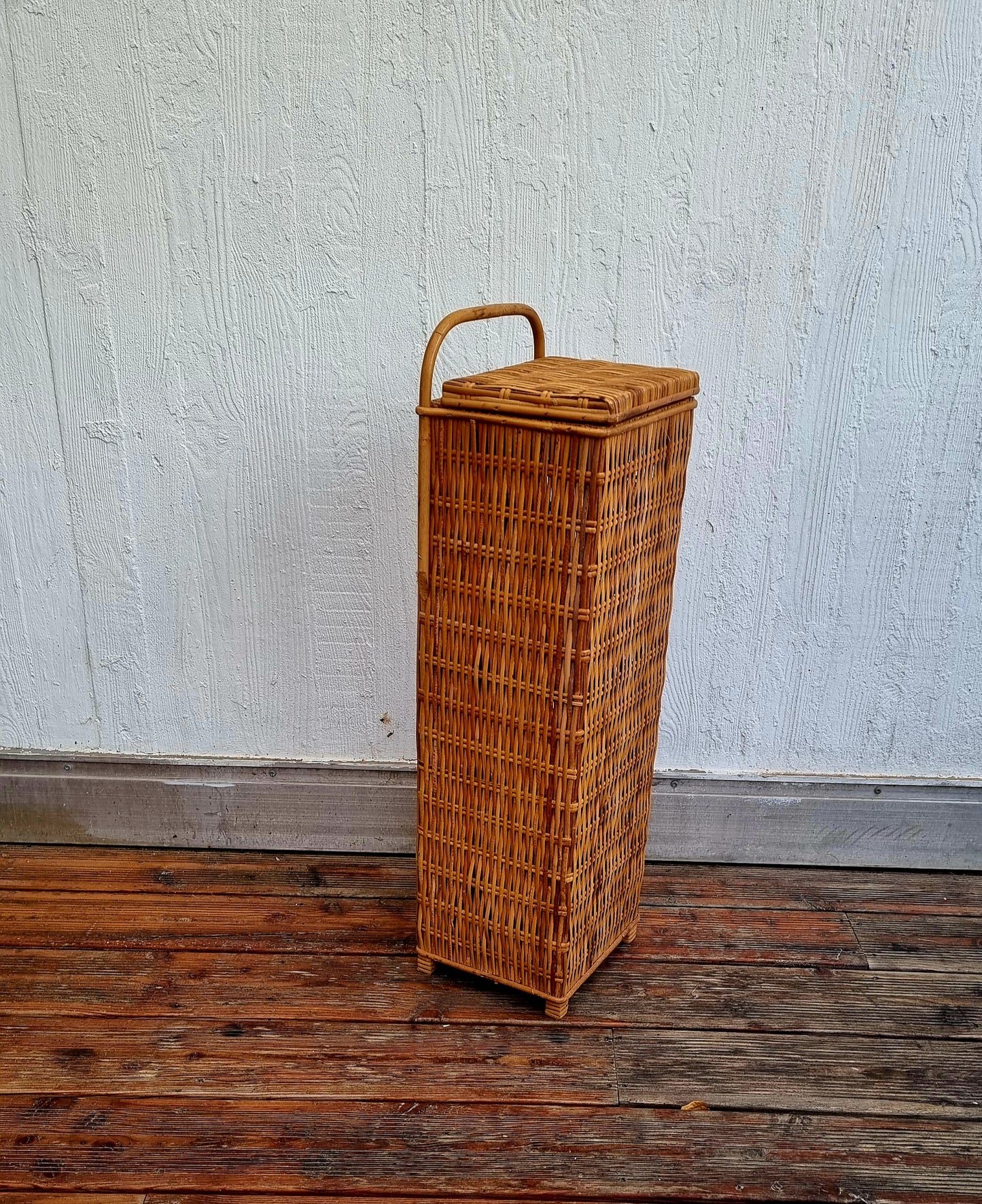 Huche à pain en rotin les kitscheries brocante en ligne
