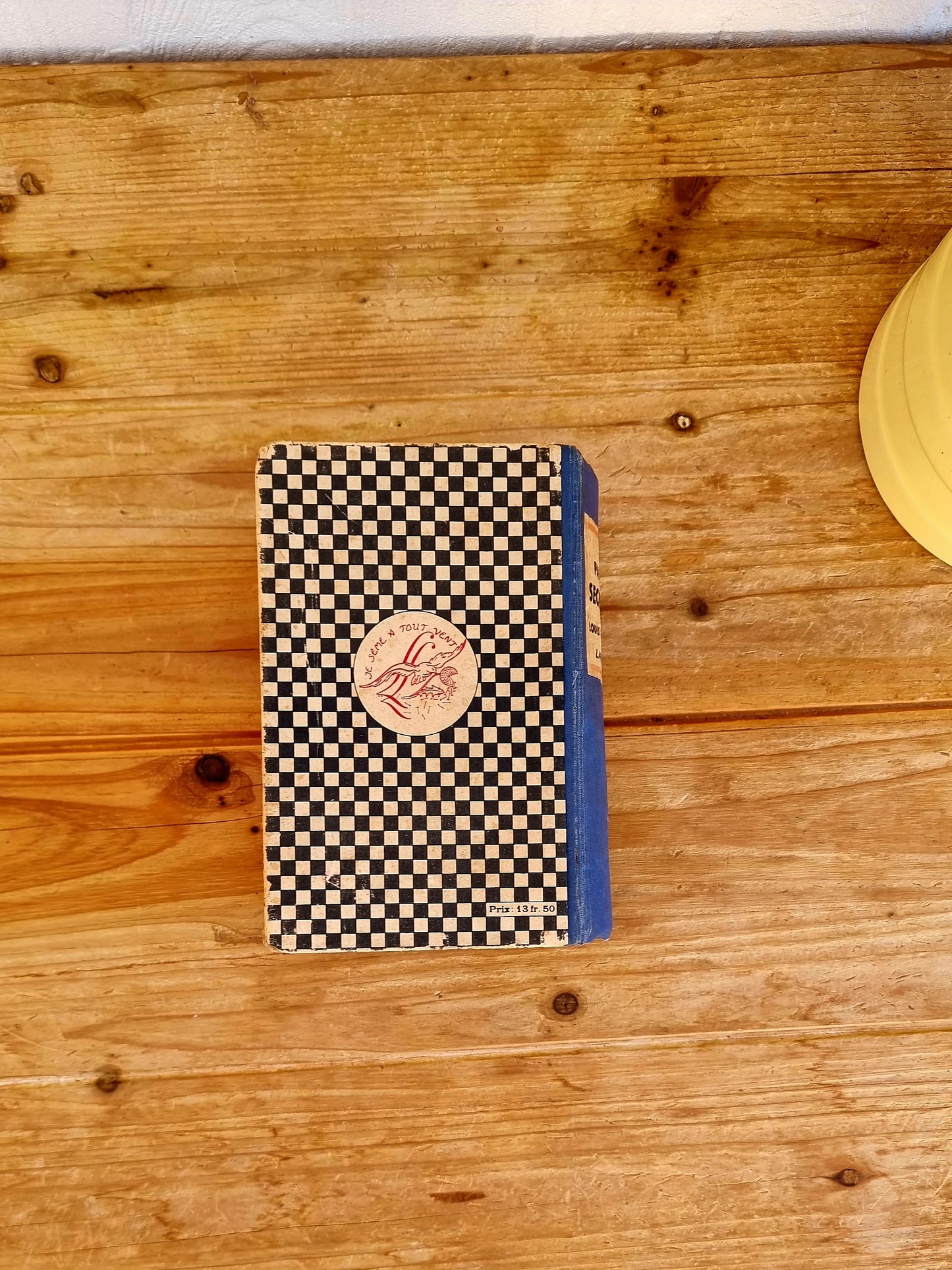 Livre " Le parfait secrétaire " Larousse louis chaffurin les kitscheries brocante en ligne