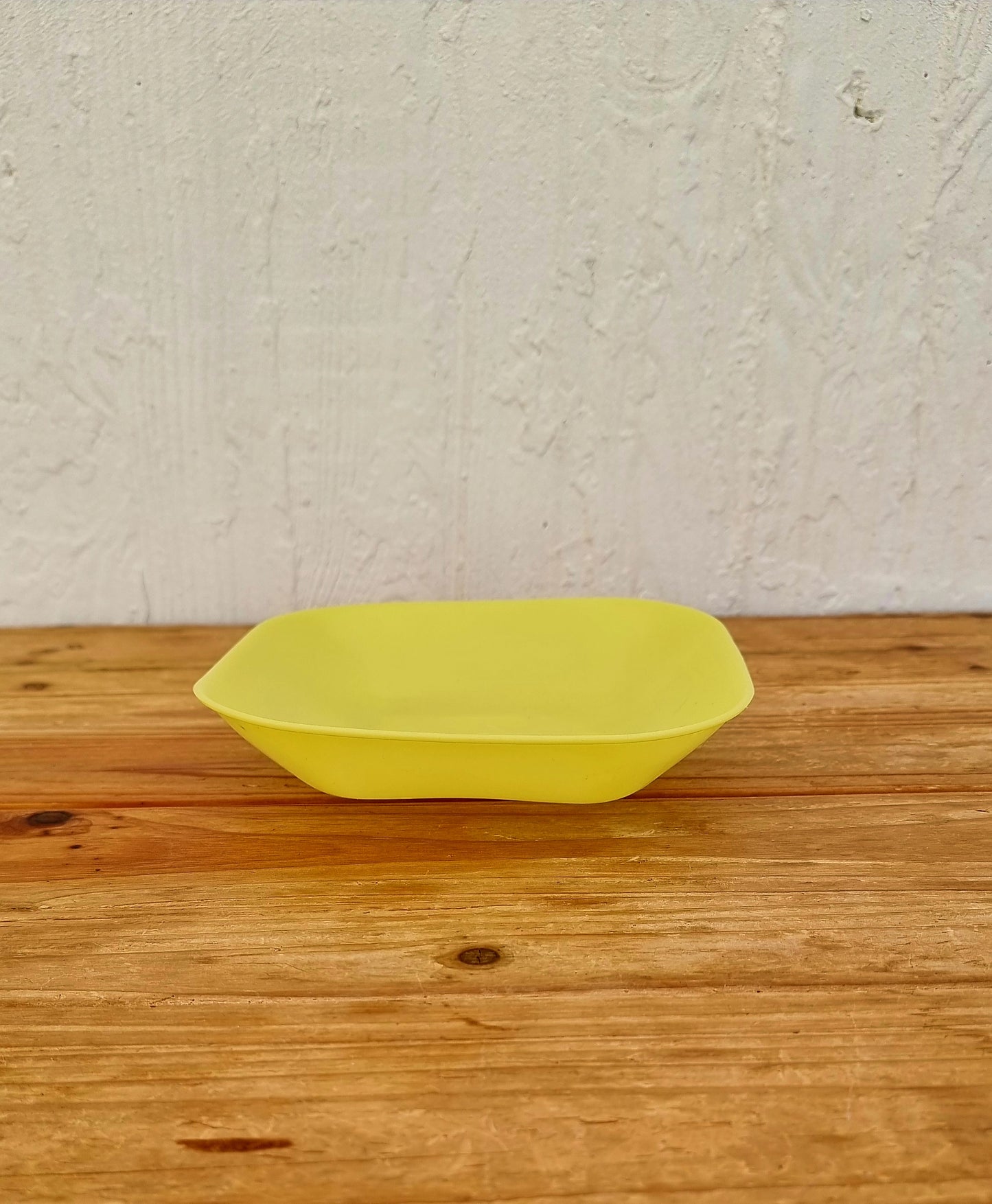 Lot vaisselle pique-nique vintage plastique lot 4 verres 4 assiettes années 70