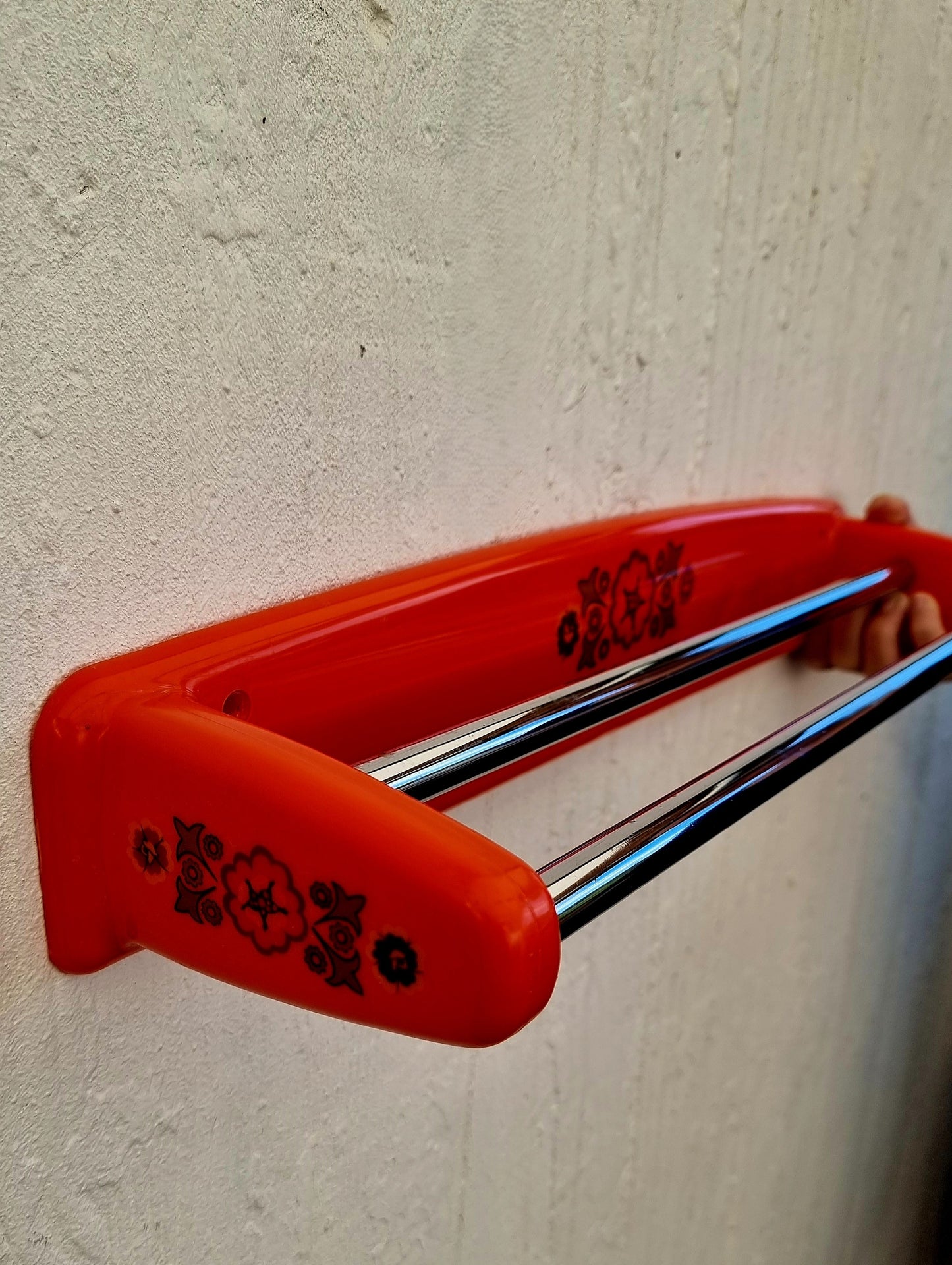 Porte-serviettes orange Syla vintage les kitscheries brocante en ligne
