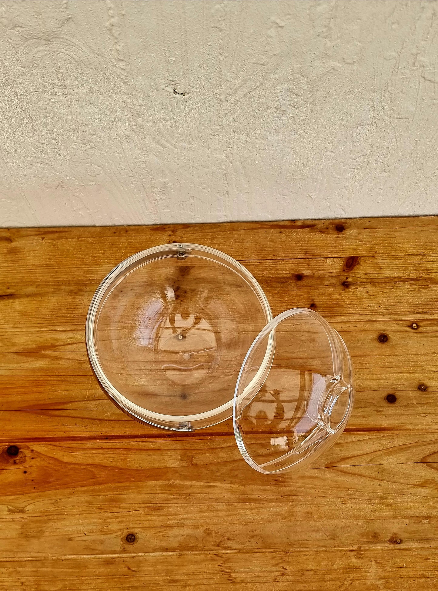 Seau à glaçons Guzzini des années 70 rond transparent les kitscheries brocante en ligne