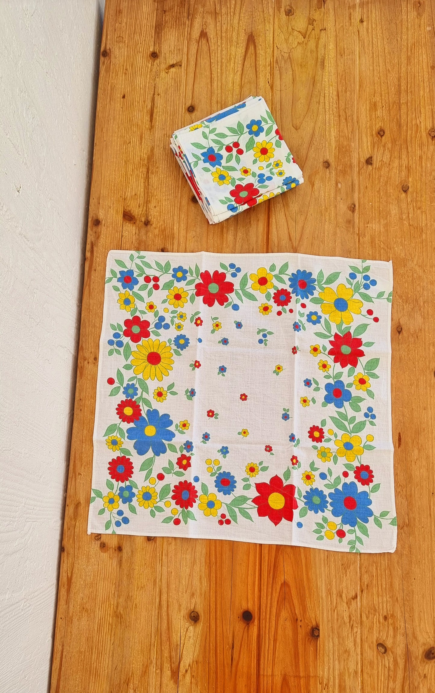 Lot de 8 serviettes de table à fleurs vintage les kitscheries brocante en ligne