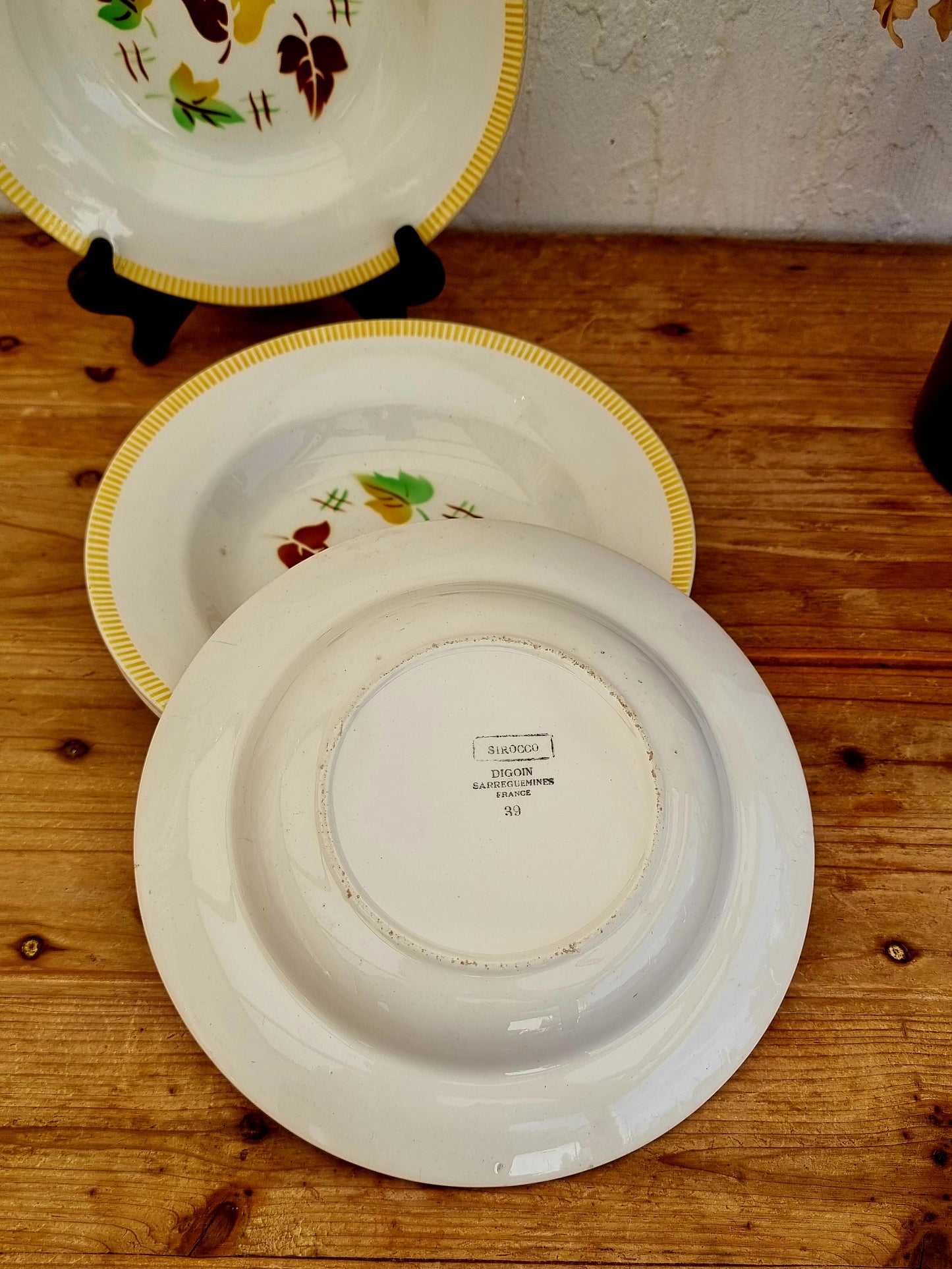 Lot de 4 assiettes creuses Digoin Sarreguemines modèle Sirocco les kitscheries brocante en ligne