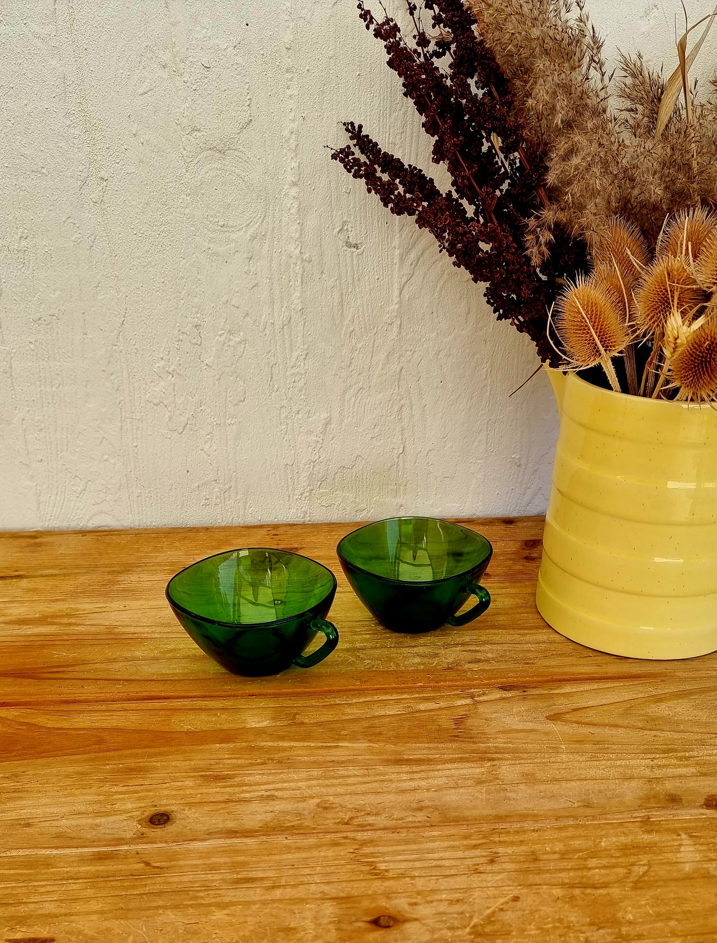 Lot de 2 tasses Vereco verte vintage les kitscheries brocante en ligne