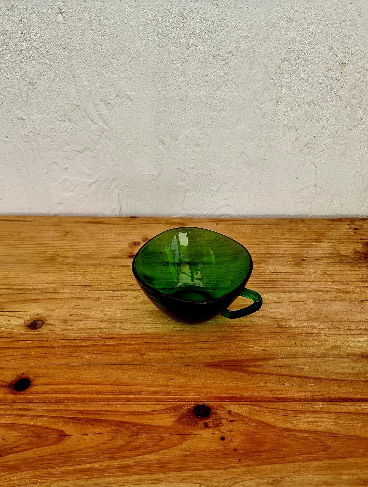 Lot de 2 tasses Vereco verte vintage les kitscheries brocante en ligne