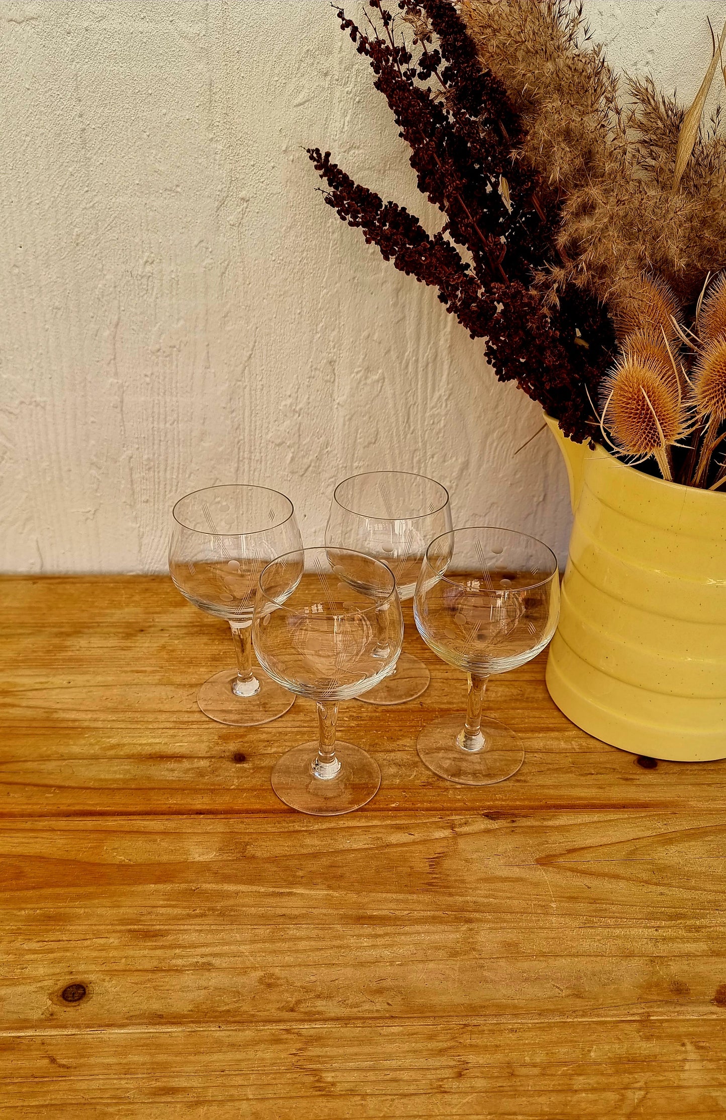 Lot de 4 verres à pied gravés vintage les kitscheries brocante en ligne