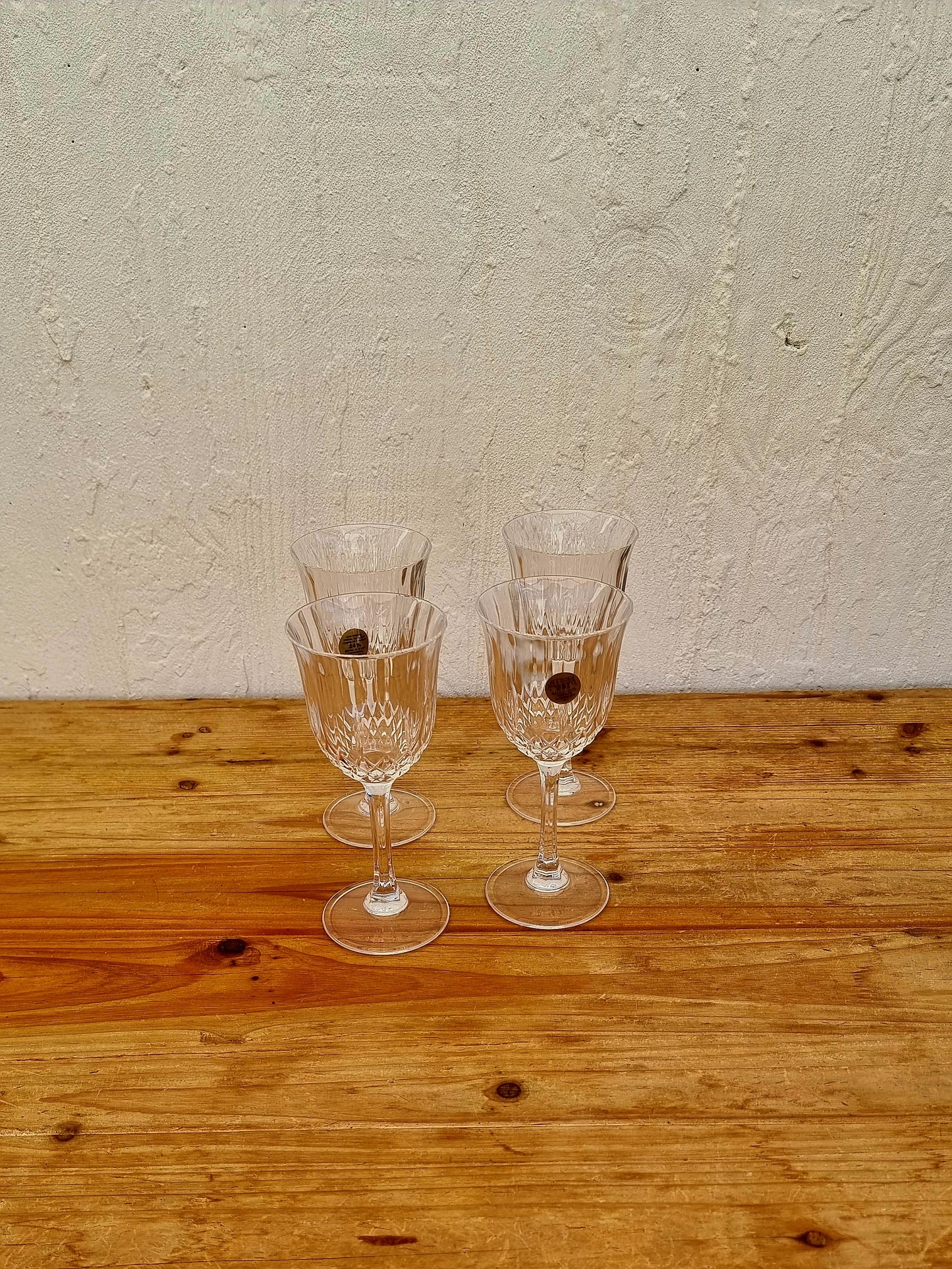 Lot de 4 verres à pied Capri crystal modèle Concerto les kitscheries brocante en ligne