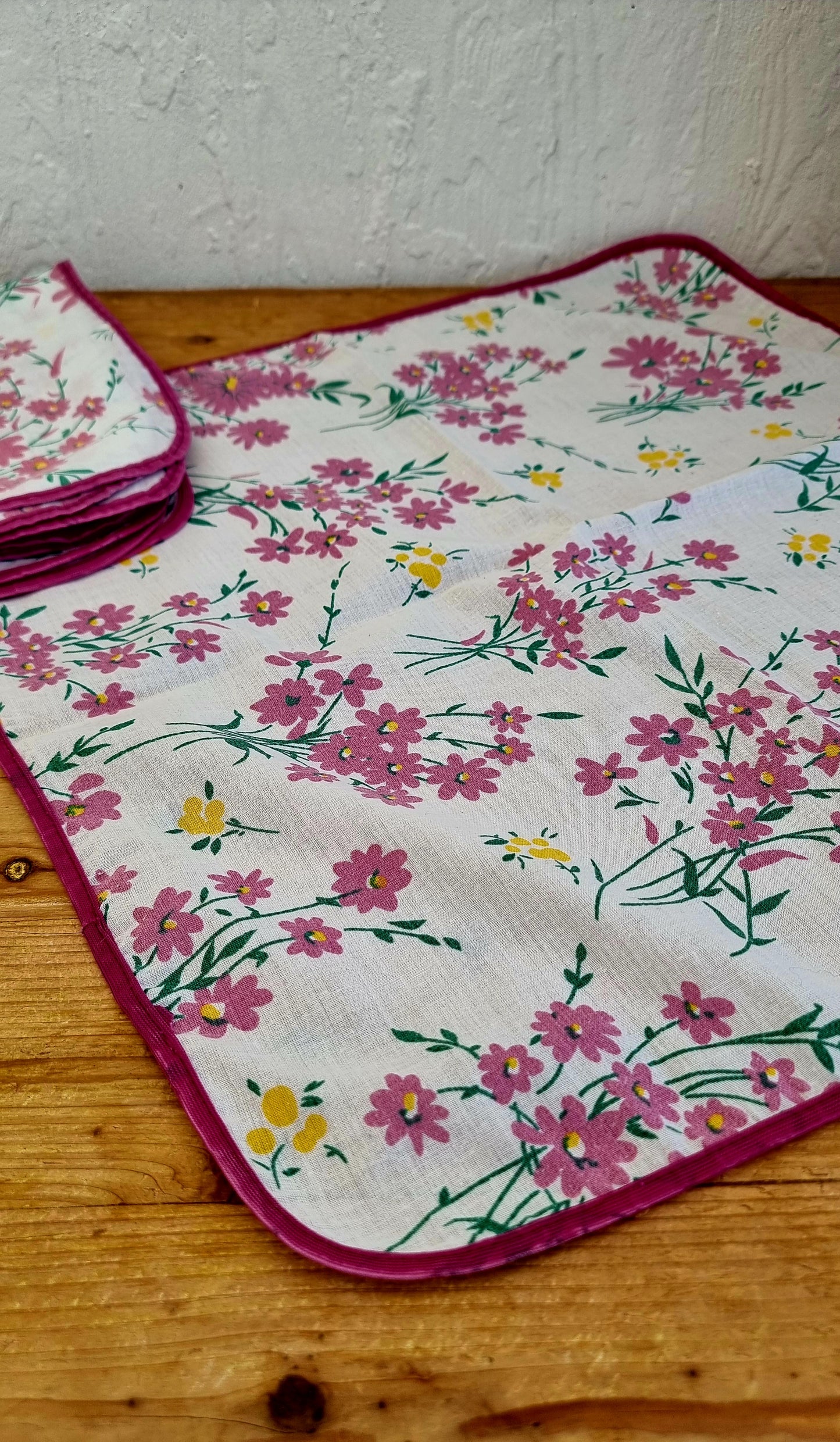 Lot de 5 serviettes de table des années 70 les kitscheries