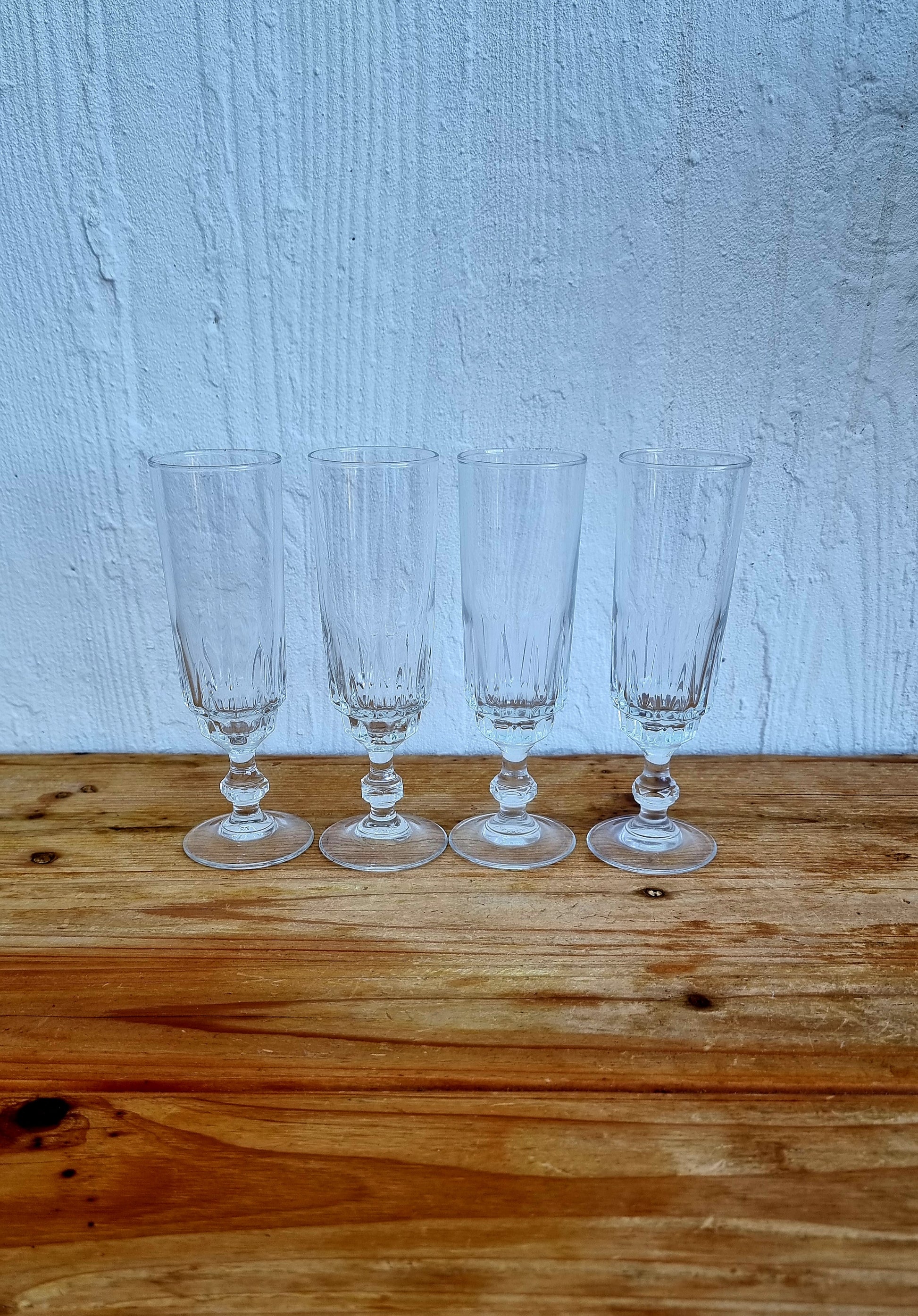 Lot de 4 flûtes à champagne Luminarc modèle Lance vintage années 70
