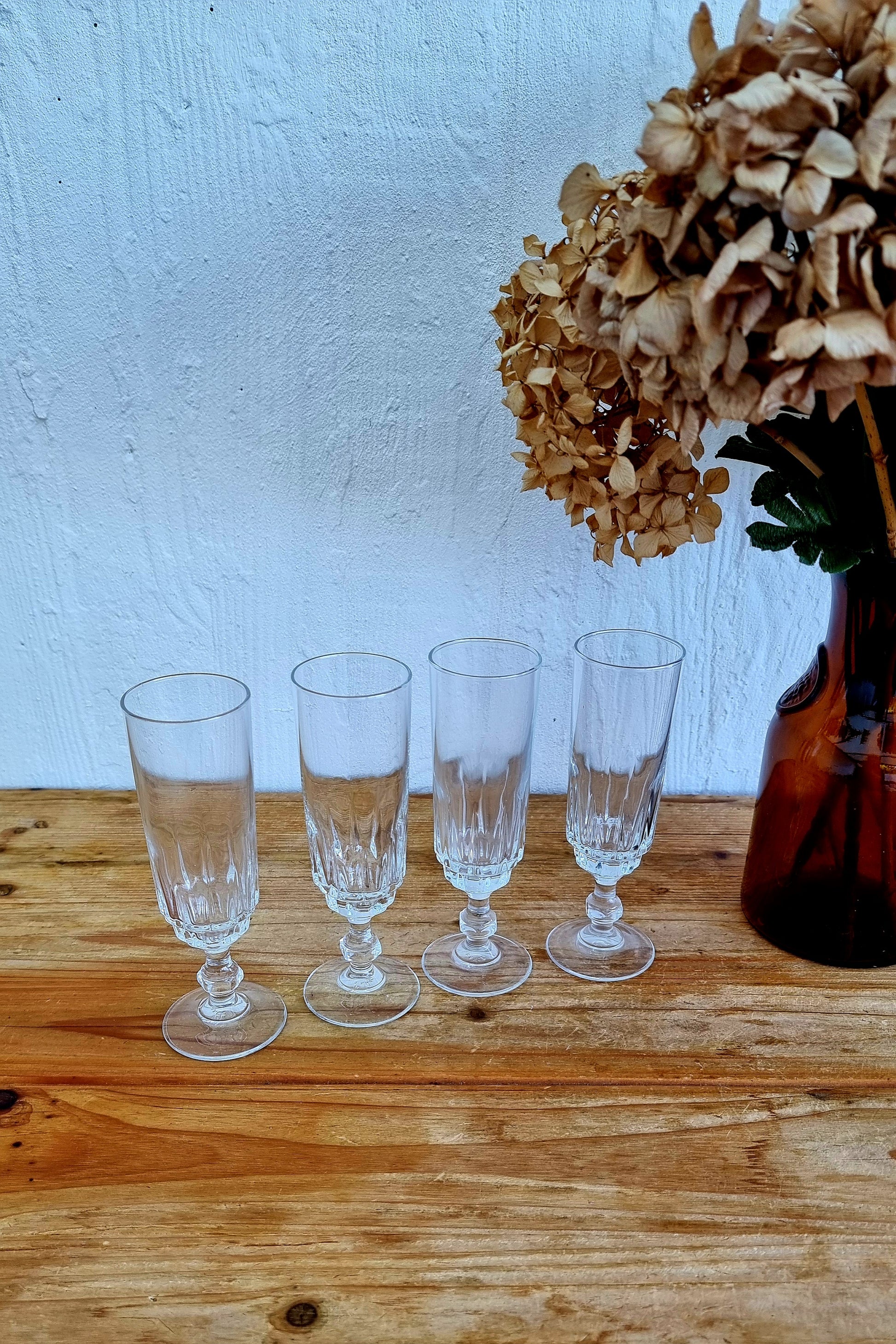 Lot de 4 flûtes à champagne Luminarc modèle Lance vintage années 70
