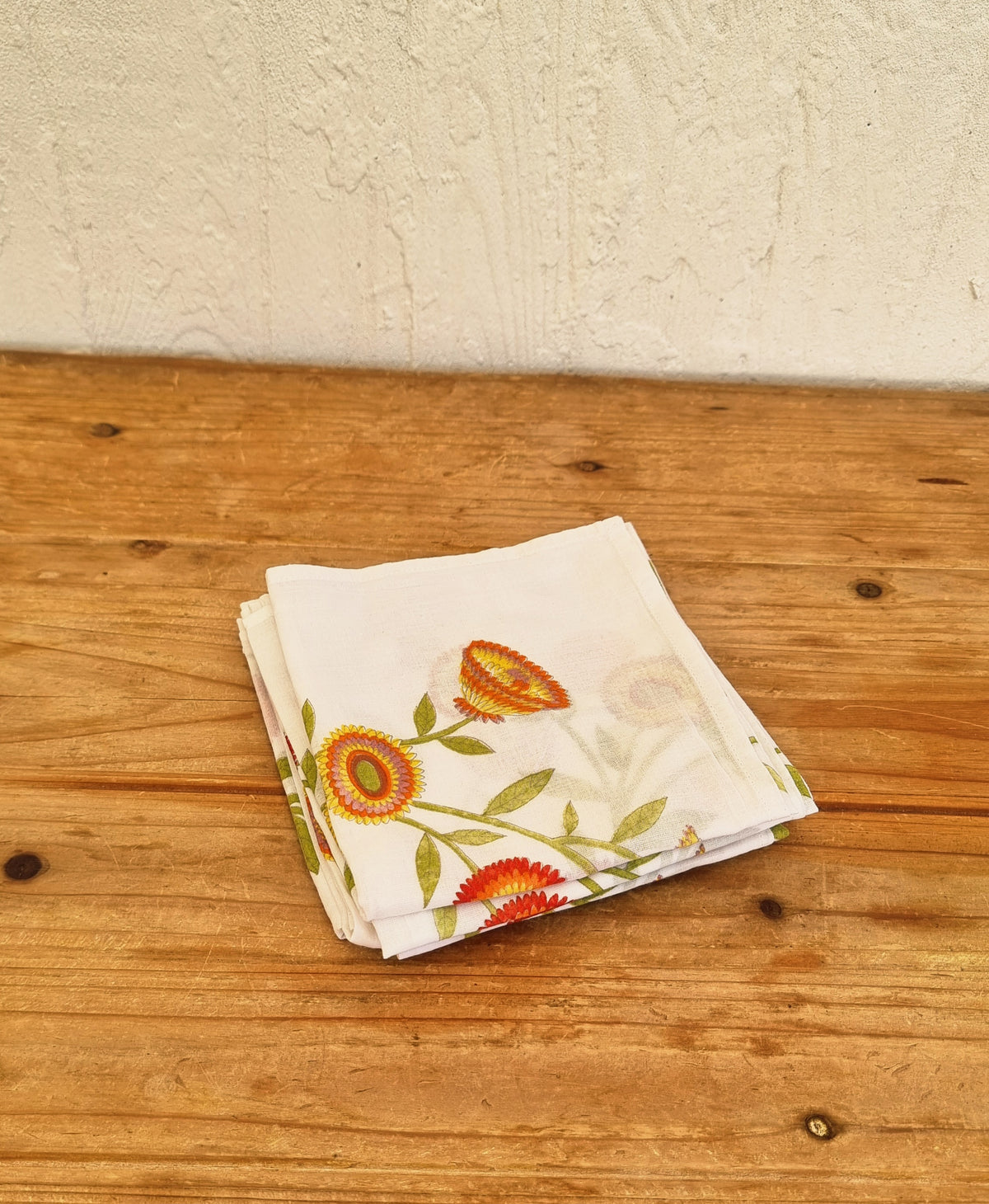 6 serviettes de table vintage fleurs pop orange jaune et vert années 70