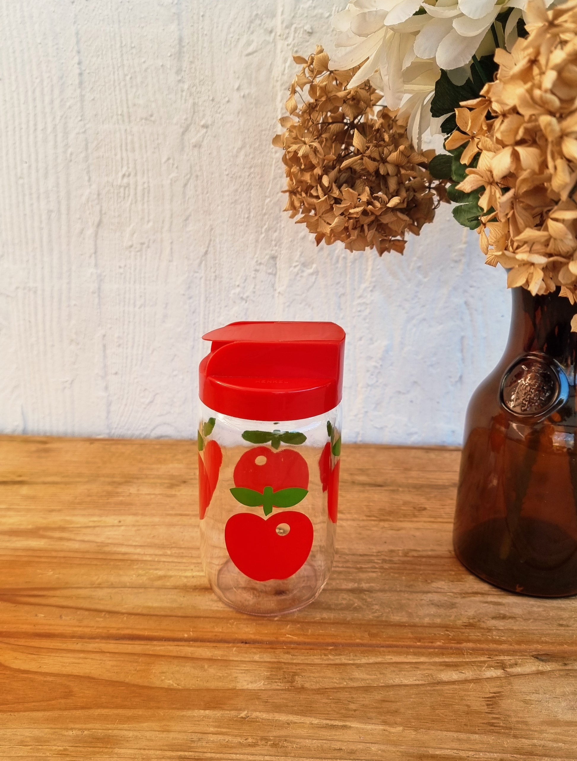 bocal henkel vintage pommes rouges verseur