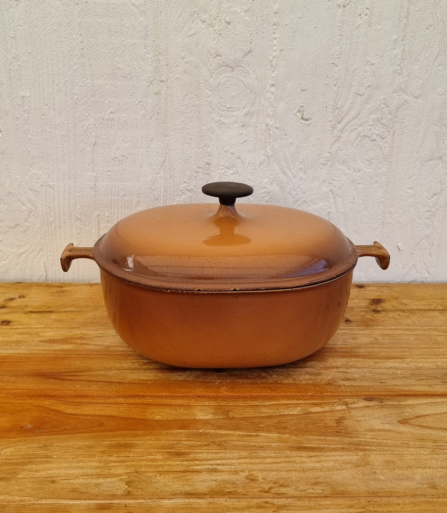 Cocotte ovale Le Creuset La Mama n°29 design Enzo Mari vintage
