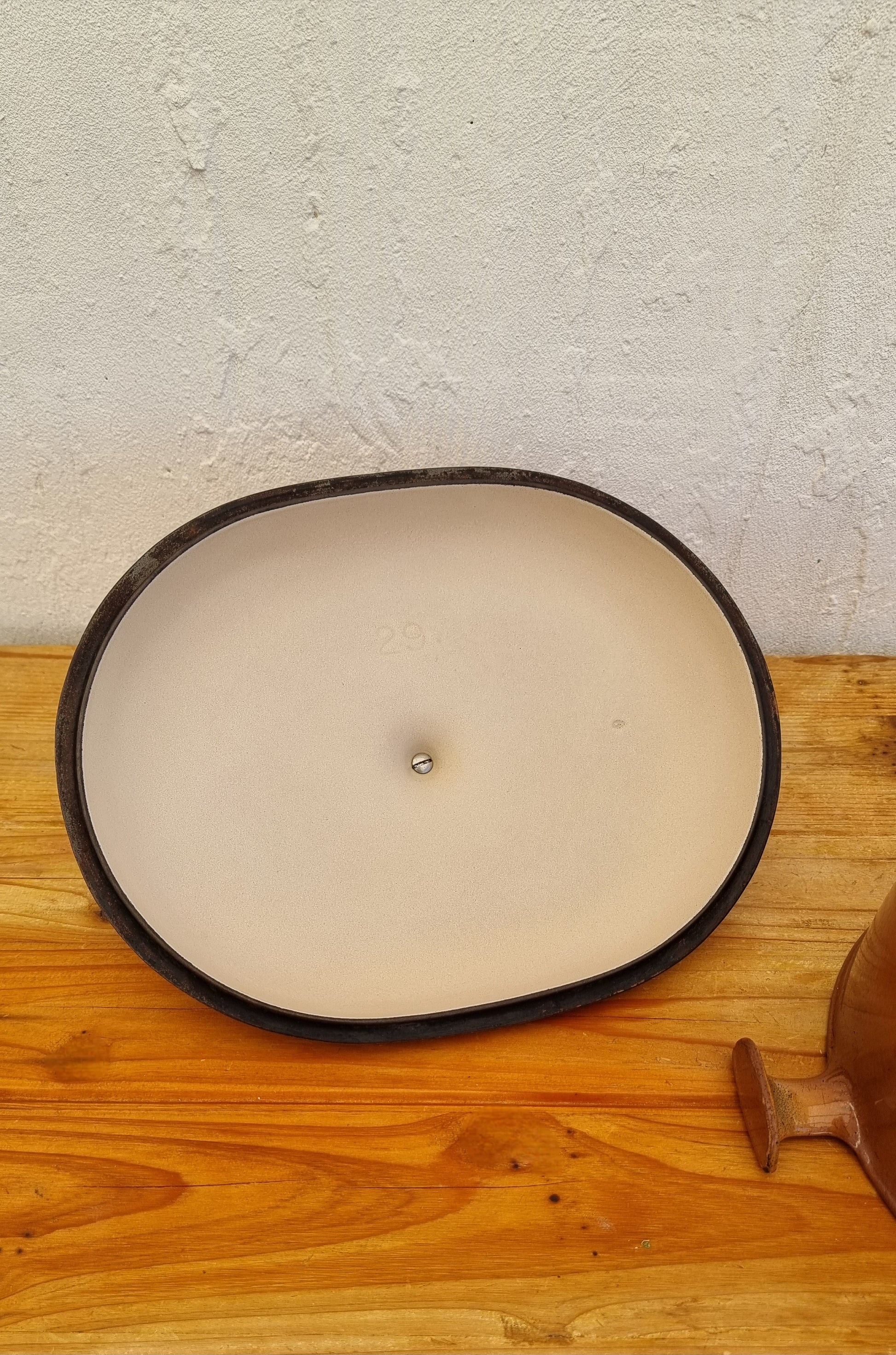 Cocotte ovale Le Creuset La Mama n°29 design Enzo Mari vintage
