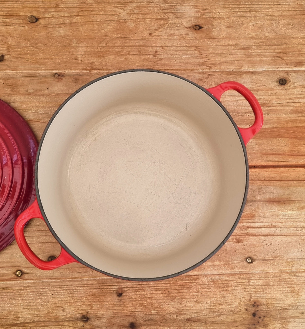Cocotte ronde Le Creuset rouge cerise en fonte émaillée 22 cm