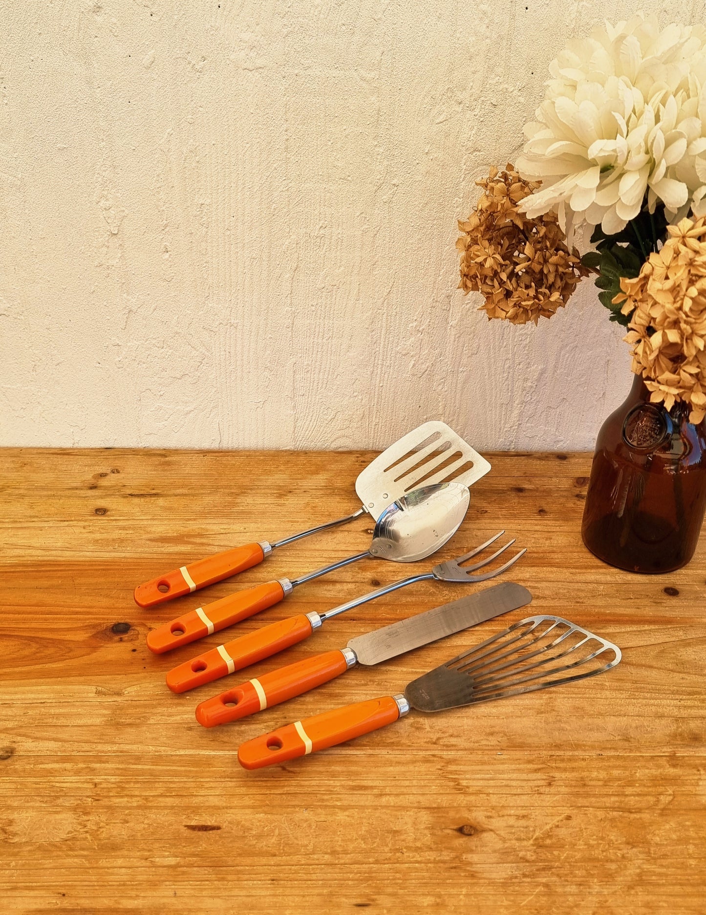 Lot de 5 ustensiles de cuisine vintage orange Prestige années 70