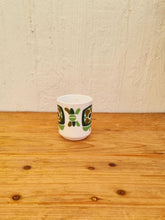 Charger l&#39;image dans la galerie, Mug Mobil vert 70&#39;s les kitscheries brocante en ligne
