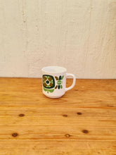 Charger l&#39;image dans la galerie, Mug Mobil vert 70&#39;s les kitscheries brocante en ligne
