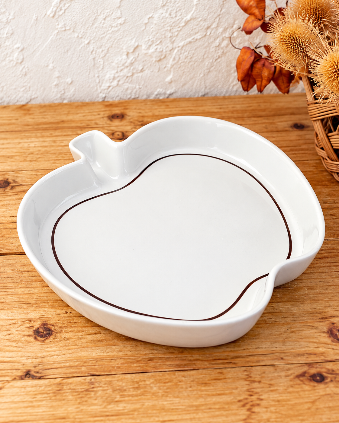 Plat à four vintage REVOL France en porcelaine forme pomme