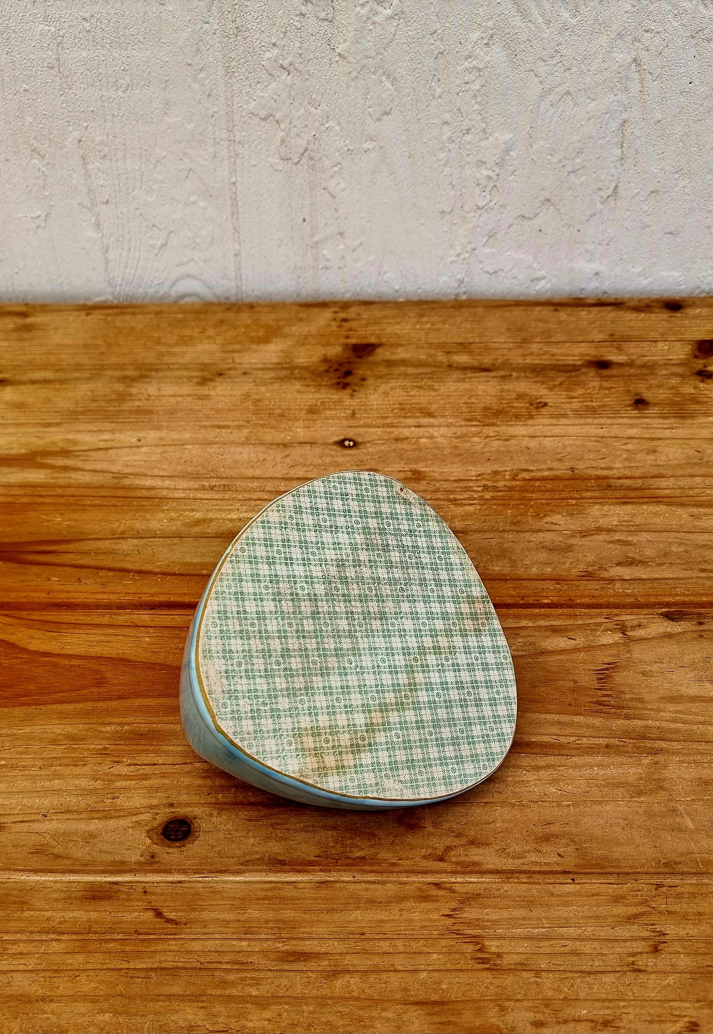 Porte-savon céramique bleue effet bullé vintage