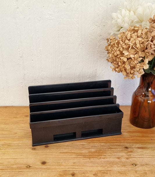 Porte courrier vintage Lynx noir en plastique, trieur de bureau rétro années 70