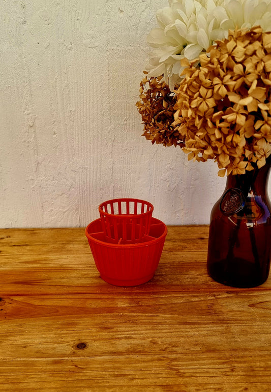 Pot de rangement plastique vintage orange Pomi 70's
