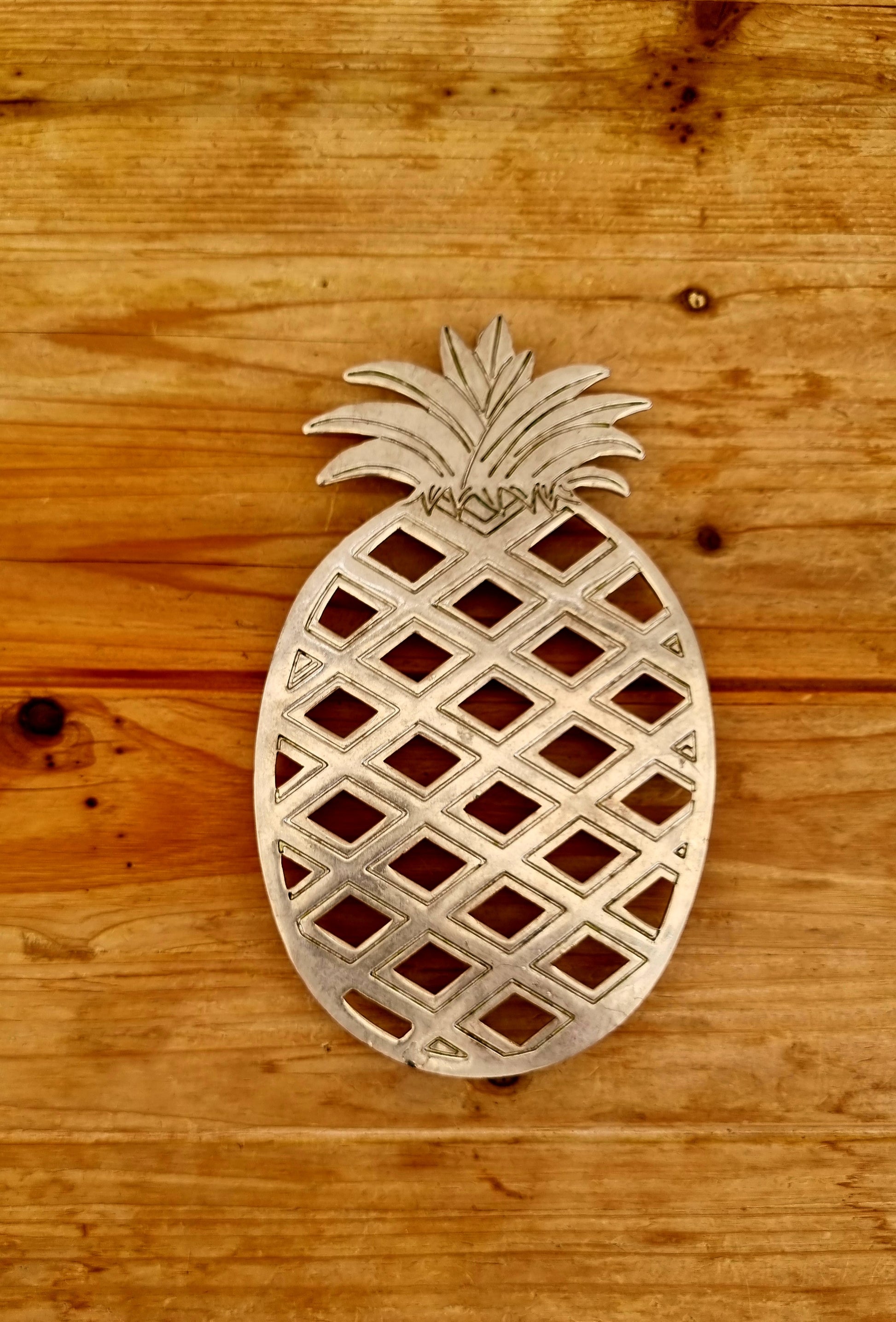 Dessous de plat ananas vintage métal élégance hong kong les kitscheries brocante en ligne