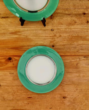 Charger l&#39;image dans la galerie, Lot de 6 assiettes à dessert Duralex vert verre les kitscheries brocante en ligne
