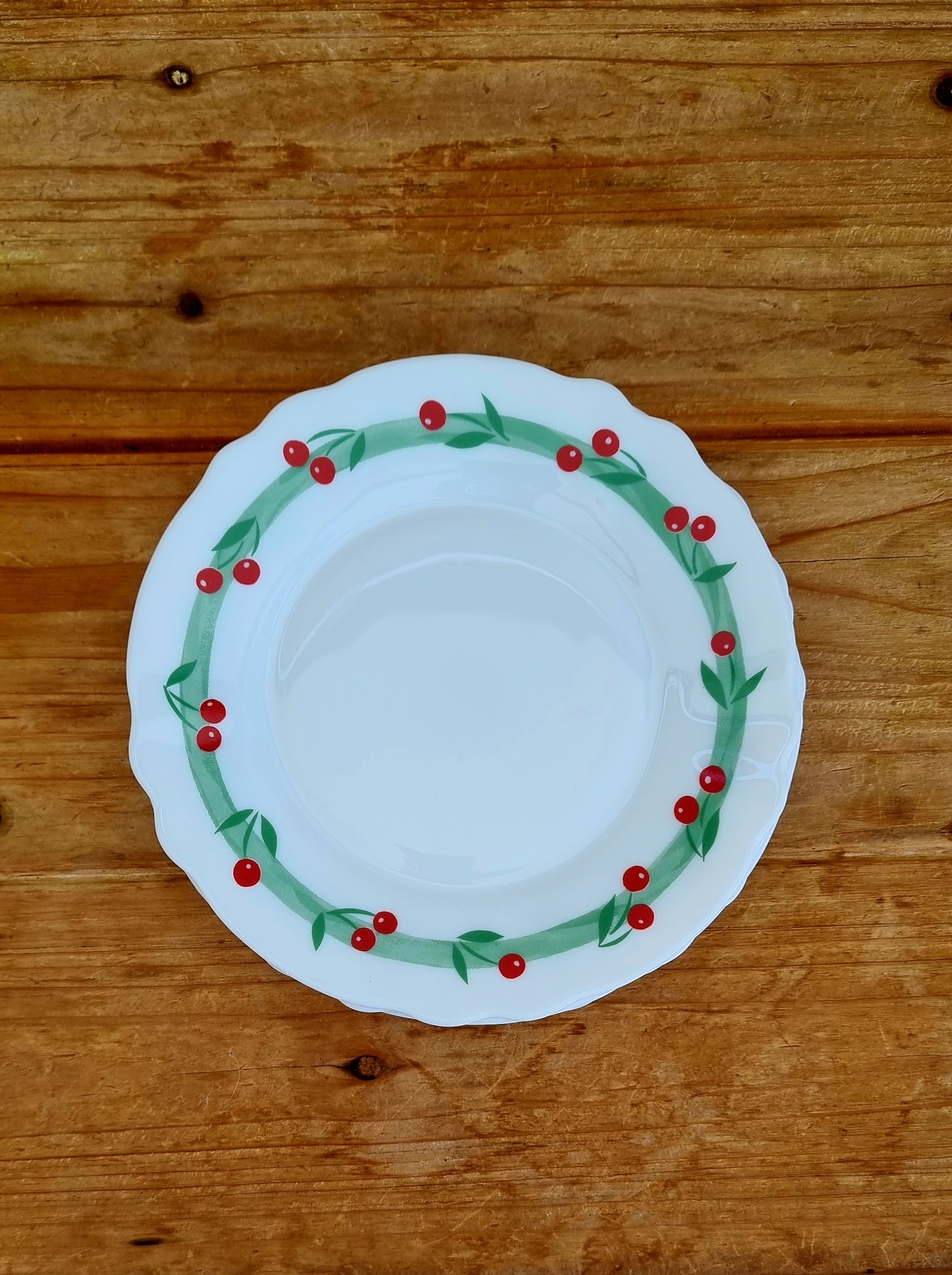 Assiette à dessert Arcopal Cerises vintage années 70 diamètre 19,5 cm