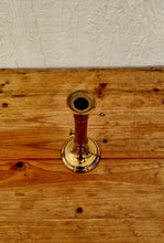 Charger l&#39;image dans la galerie, Bougeoir en laiton vintage doré les kitscheries brocante en ligne
