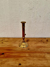Charger l&#39;image dans la galerie, Bougeoir en laiton vintage doré les kitscheries brocante en ligne
