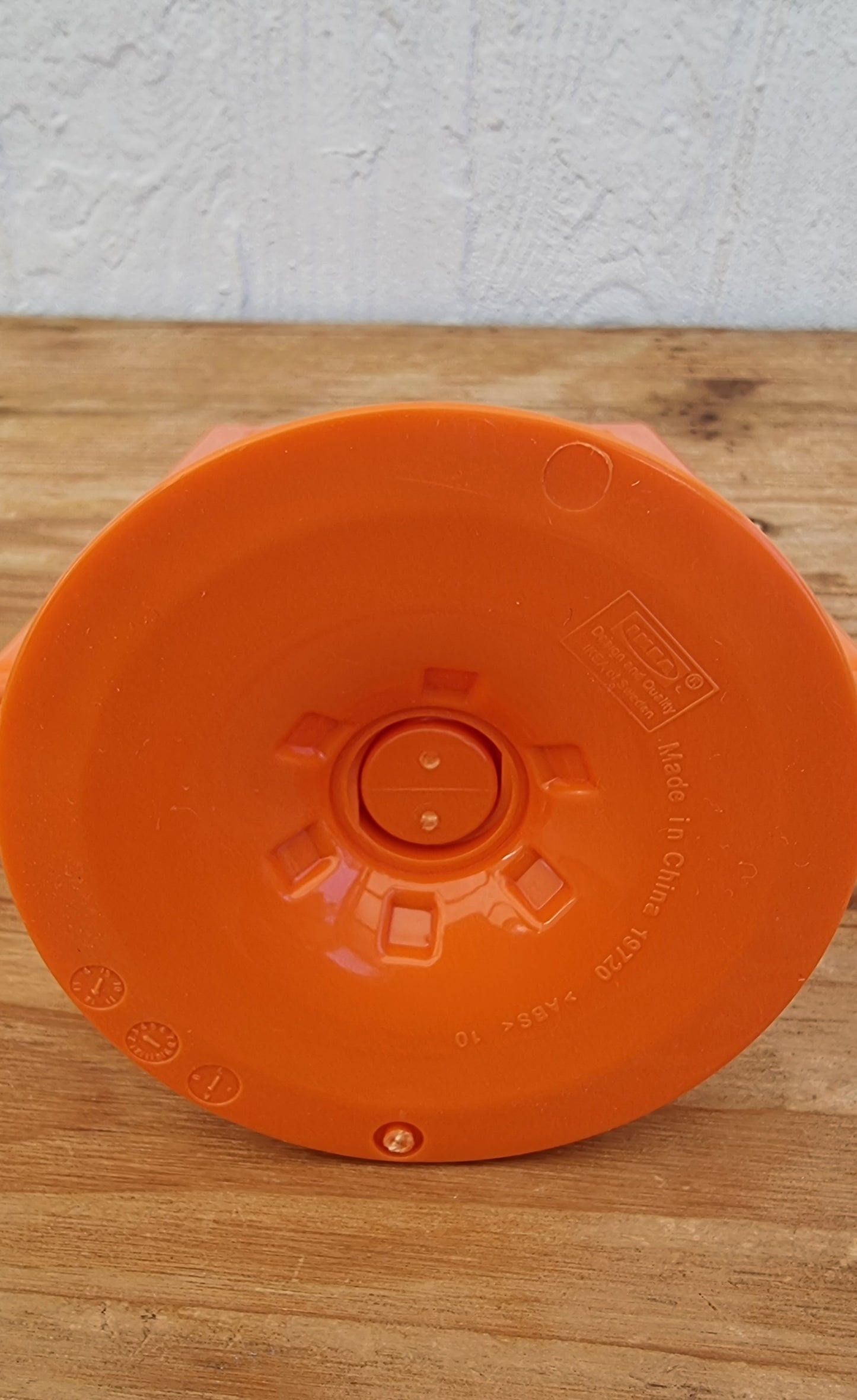 Cadre photo sur pied IKEA Tolsby orange double face design Henrik Preutz