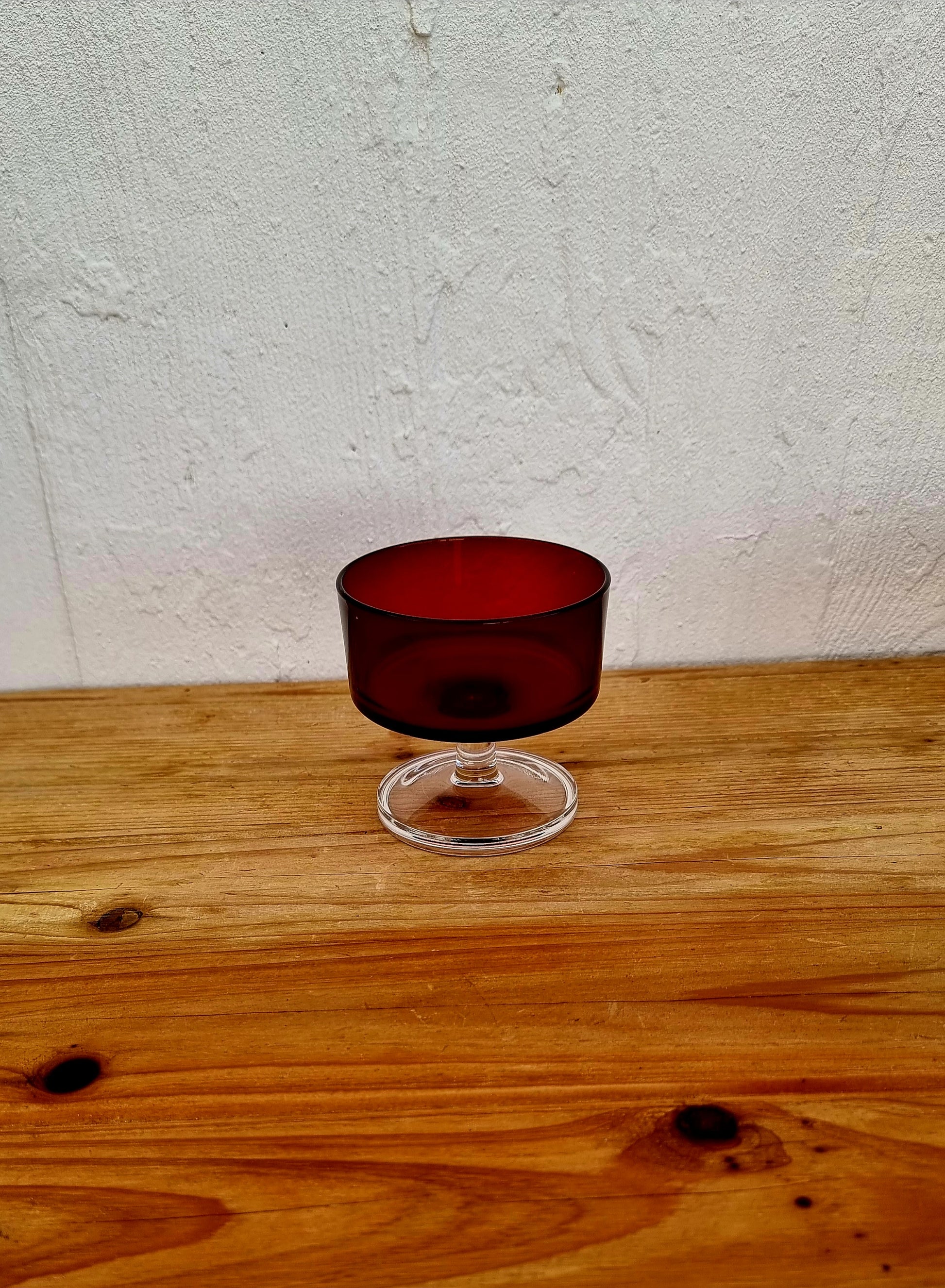 ensemble 6 coupes Luminarc Cavalier rouge France années 70