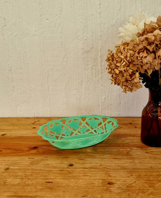 Corbeille en plastique vert vintage les kitscheries casino brocante en ligne