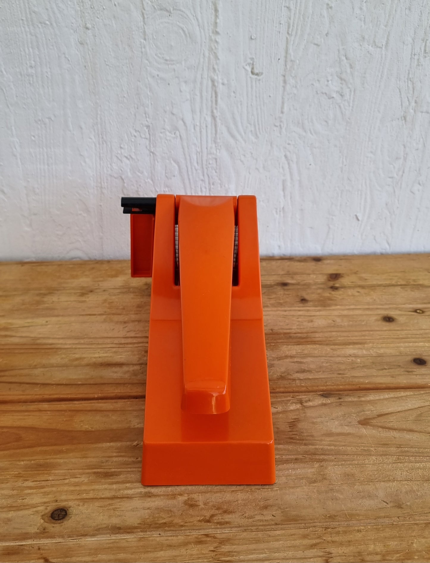 Coupe légumes julienne Zyliss Swiss Made vintage orange années 70