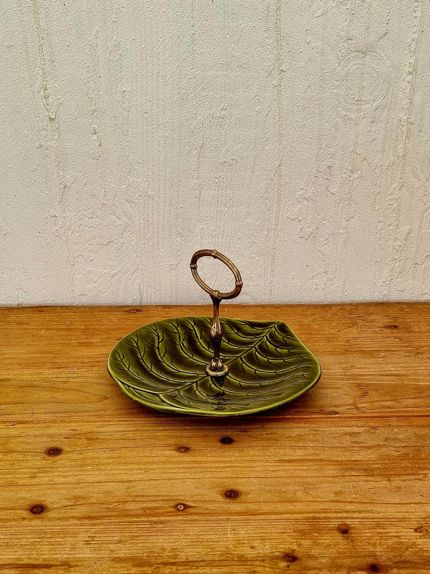 serviteur feuille verte faïence Sarreguemines brocante