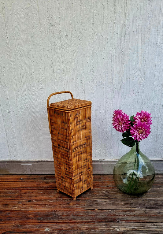 Huche à pain en rotin les kitscheries brocante en ligne