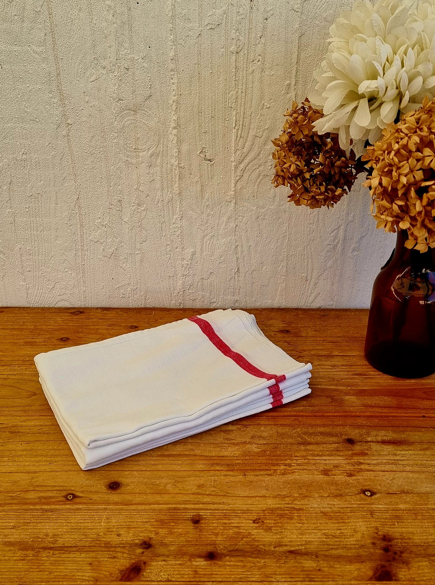 Lot de 4 torchons vintage à rayures rouges – linge de cuisine rétro en lin