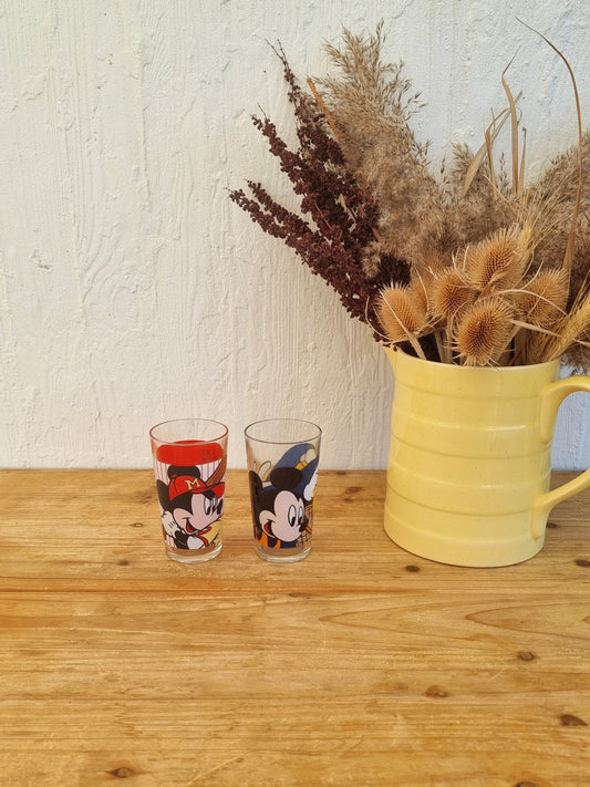 duo verres Disney Mickey sport vintage brocante
