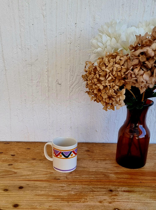 Mug Mobil 80’s Arcopal décor géométrique coloré vintage années 80