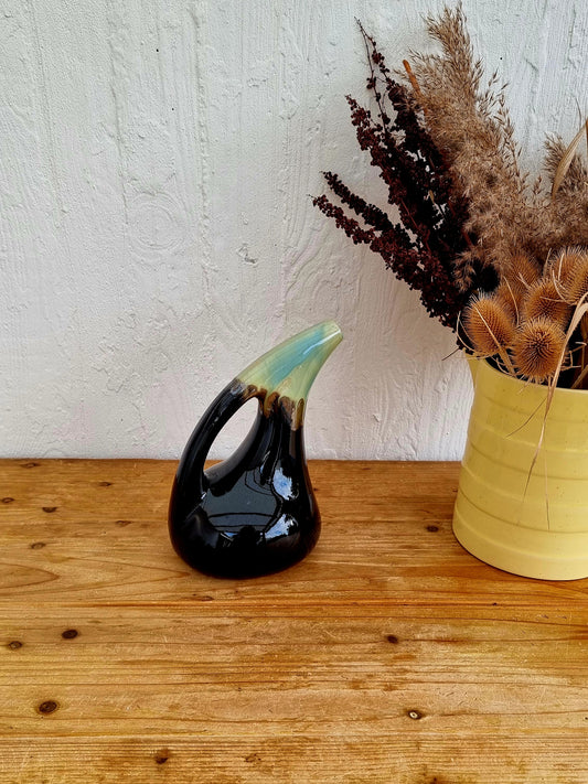 ancien pichet céramique bleu noir années 60 brocante