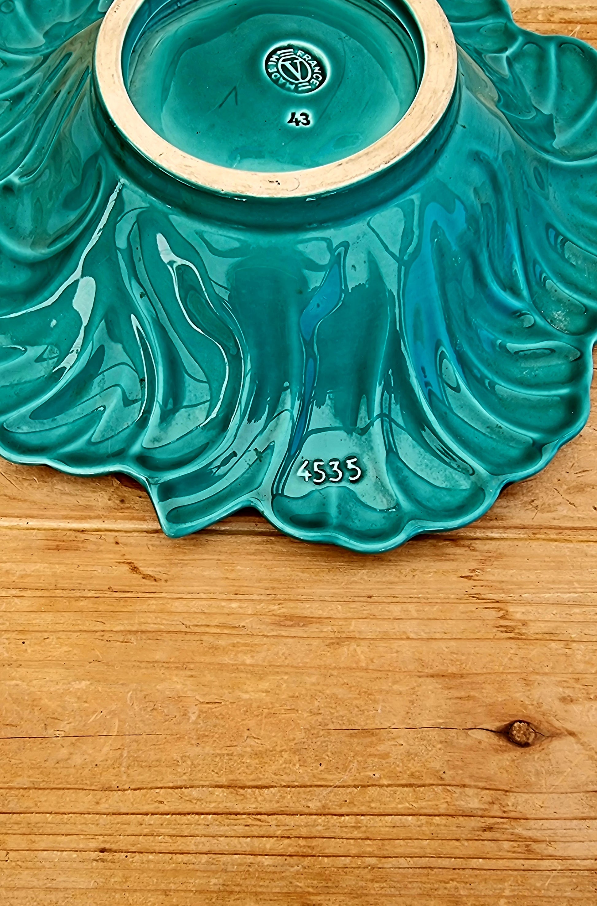 Plat forme feuille Verceram modèle 4535 céramique turquoise noir vintage années 50