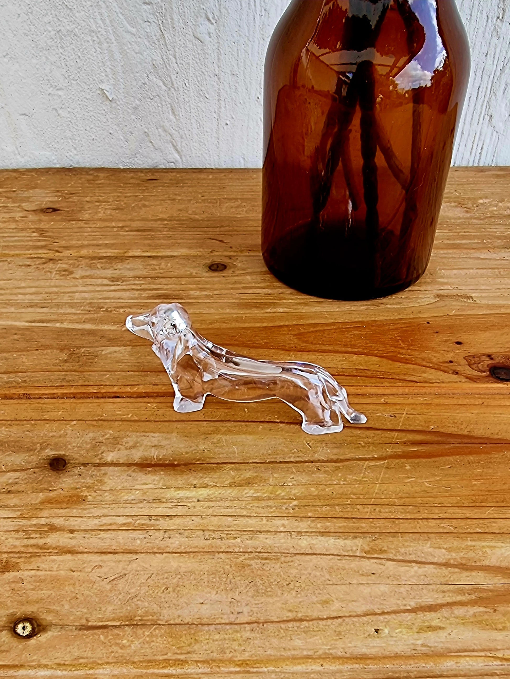 Lot de 6 porte-couteaux teckel vintage plexiglass transparent les kitscheries brocante en ligne