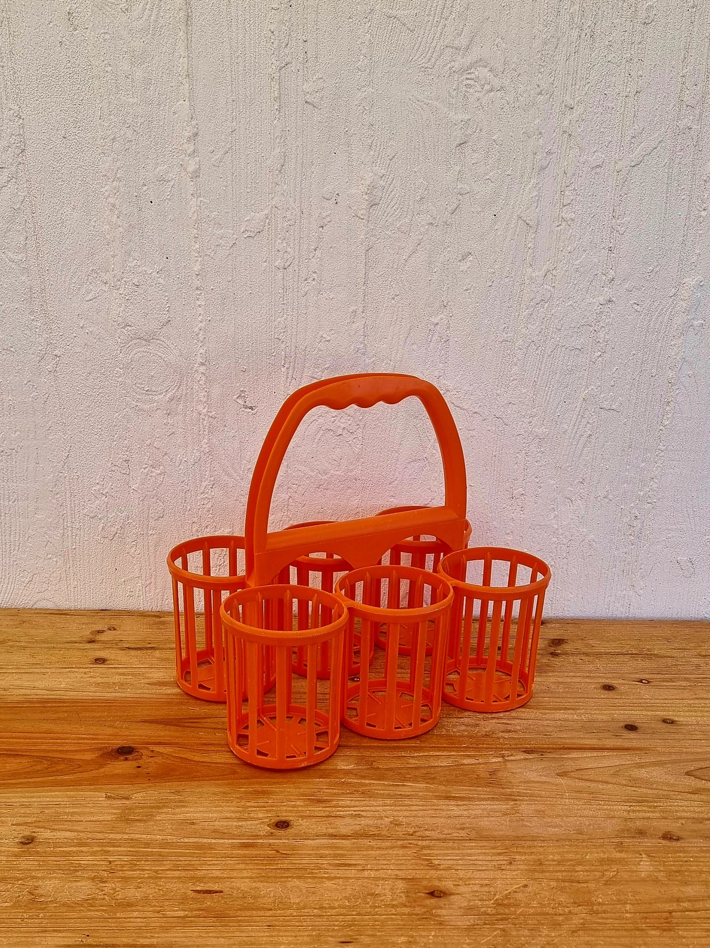 porte-bouteilles orange années 70 plastique hollandais 6 bouteilles